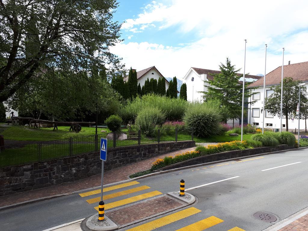 Bed And Breakfast Krone Schellenberg Εξωτερικό φωτογραφία